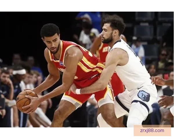 三分神射手本赛季命中率五成二老鹰意外裁掉休斯坦