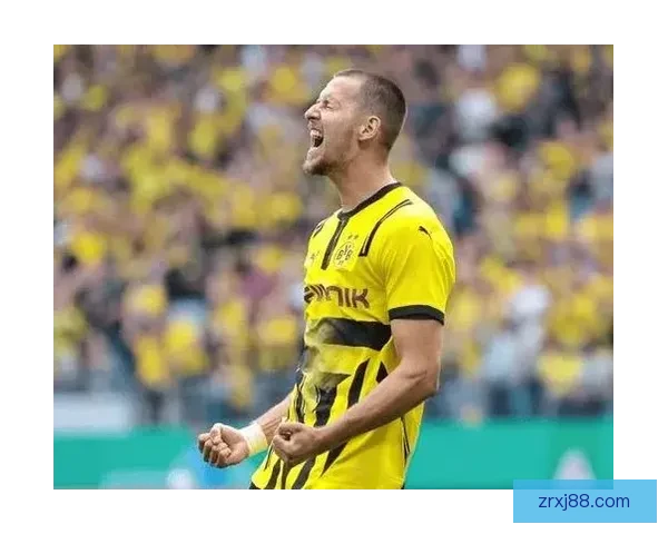 施洛特贝克称可留多特但所有谈判必须顺利推进才能敲定未来